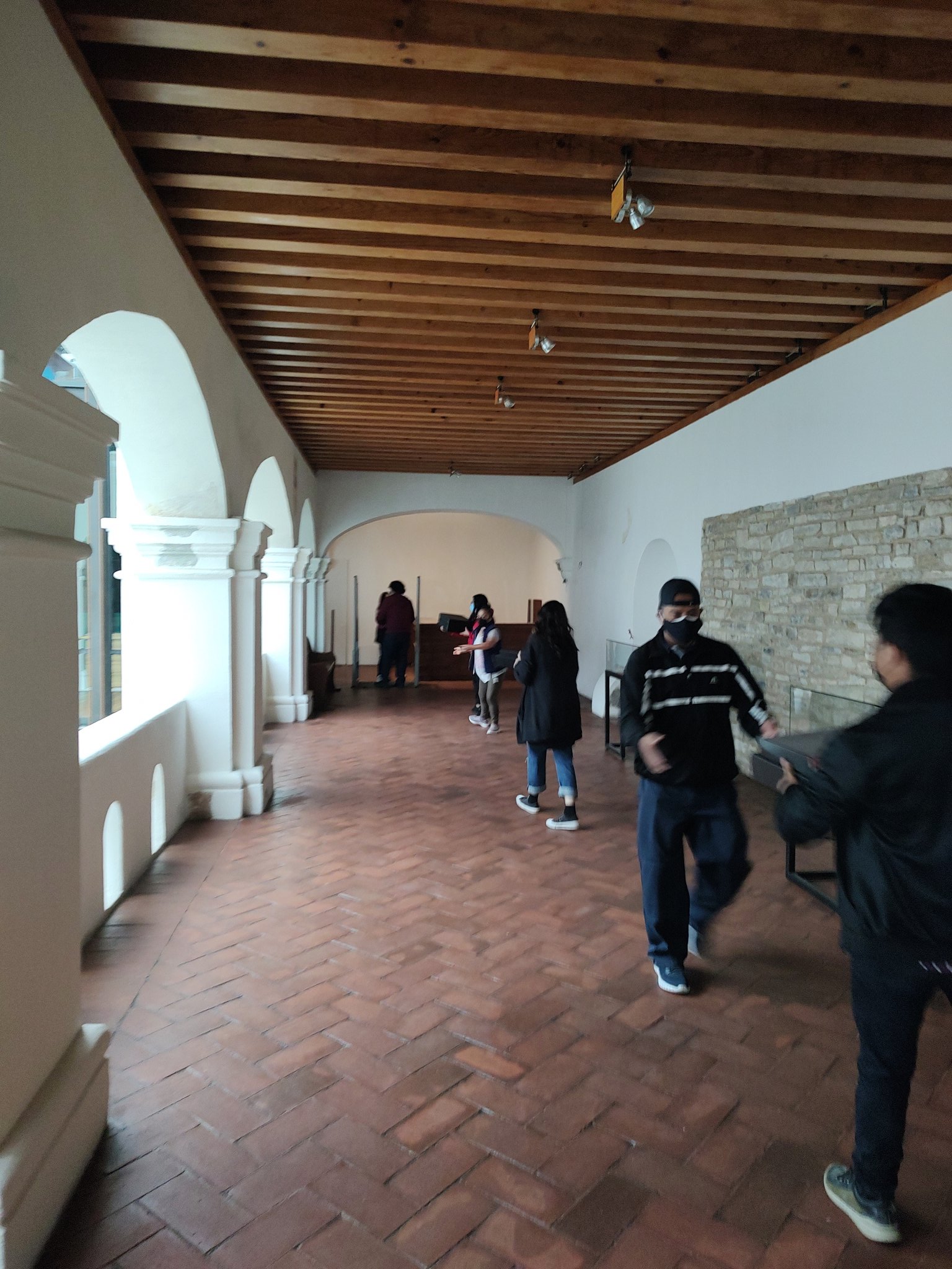 20220210_traslado_acervo_fotografico_documental_mto_3